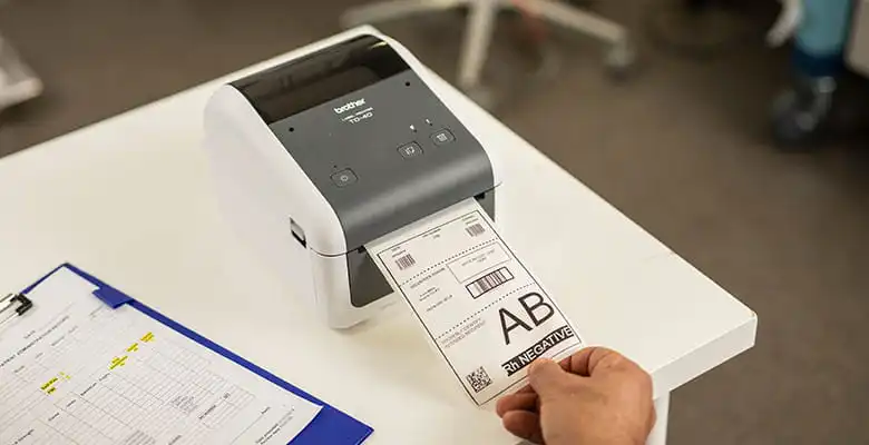 TD direct thermische desktop printer drukt label af voor bloedzak